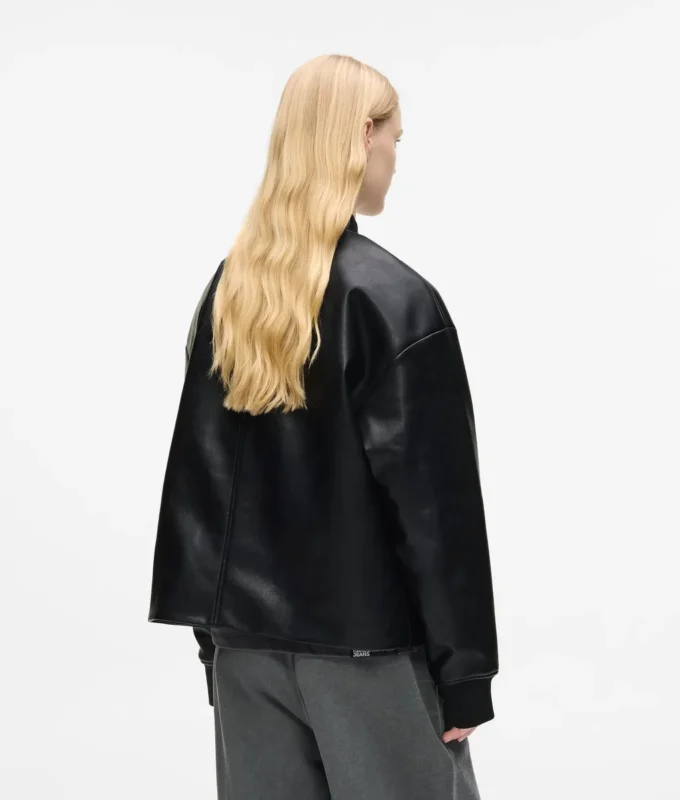 Bomberjacke aus Kunstleder