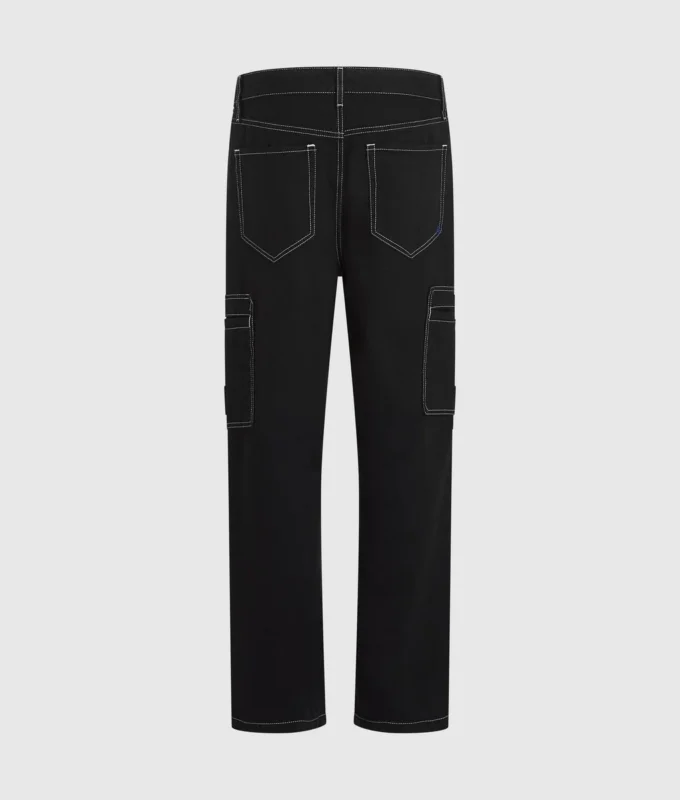 Cargohose mit Kontrastnähten Cargohose mit Kontrastnähten