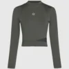 Funktionales Top mit Cut-outs