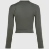 Funktionales Top mit Cut-outs