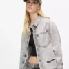 Gebleichtes Denimhemd Gebleichtes Denimhemd