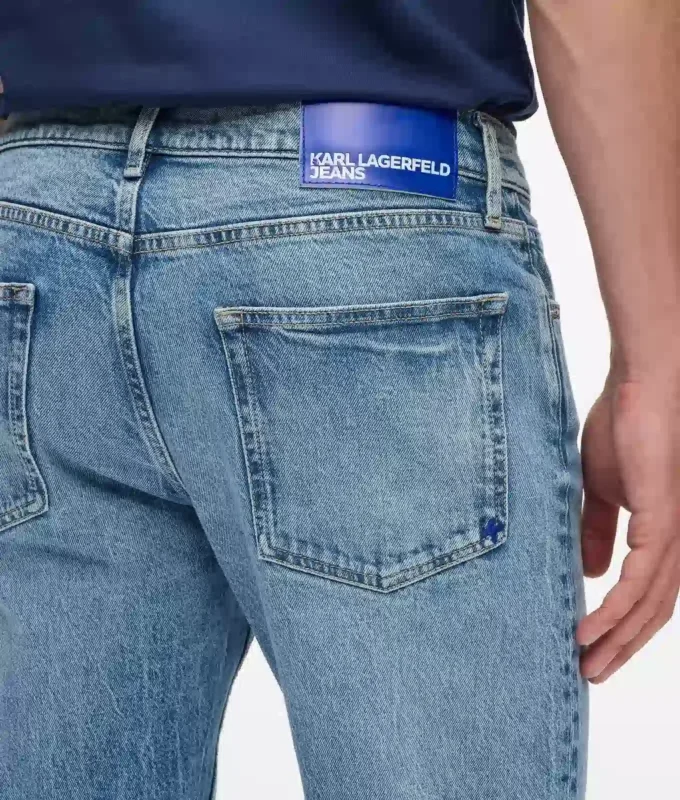 Gerade geschnittene Jeans Gerade geschnittene Jeans