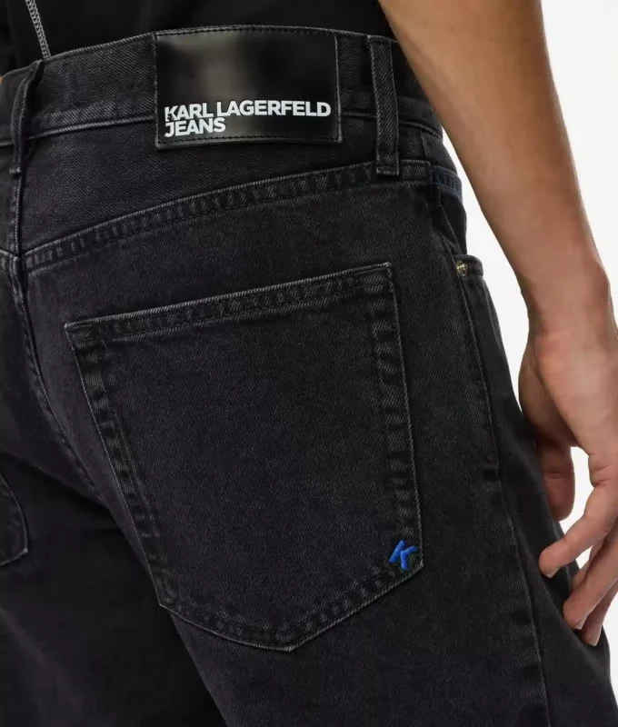 Gerade geschnittene Jeans Gerade geschnittene Jeans