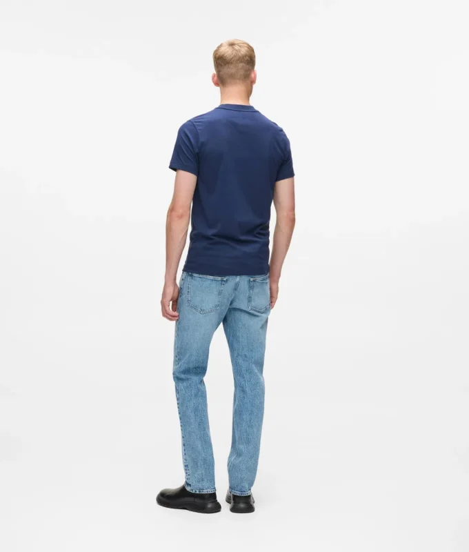 Gerade geschnittene Jeans Gerade geschnittene Jeans