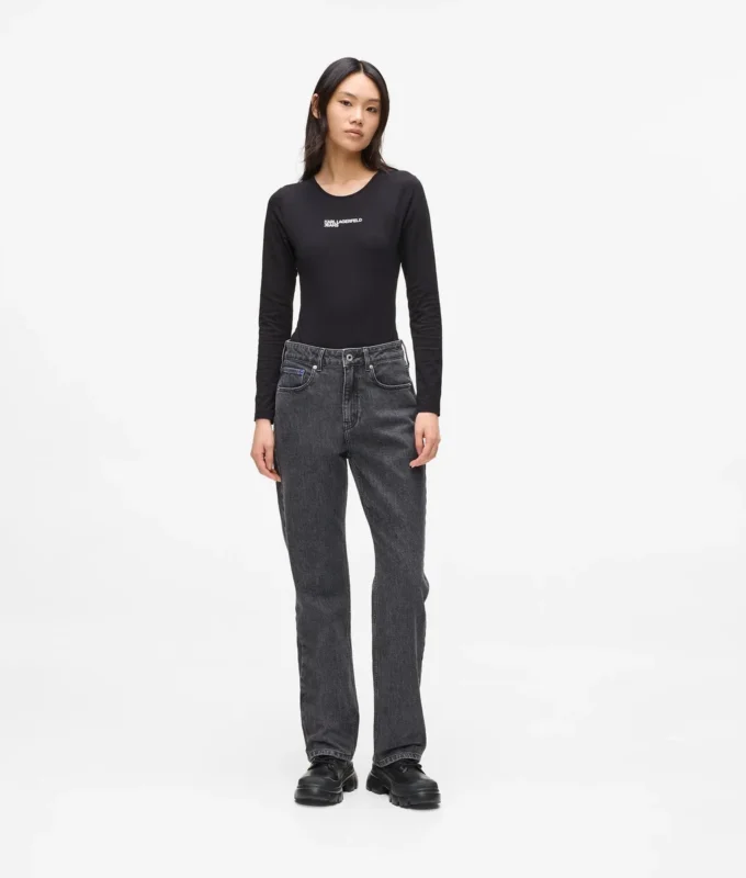 Gerade geschnittene Jeans mit hoher Taille Gerade geschnittene Jeans mit hoher Taille