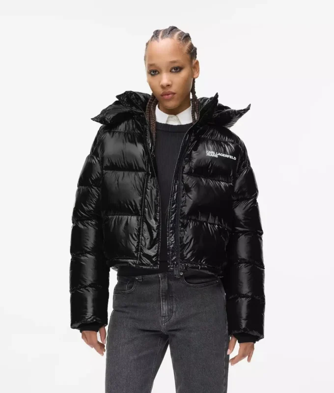 Glänzende, kastenförmige Daunenjacke Glänzende, kastenförmige Daunenjacke