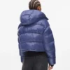 Glänzende, kastenförmige Daunenjacke Glänzende, kastenförmige Daunenjacke