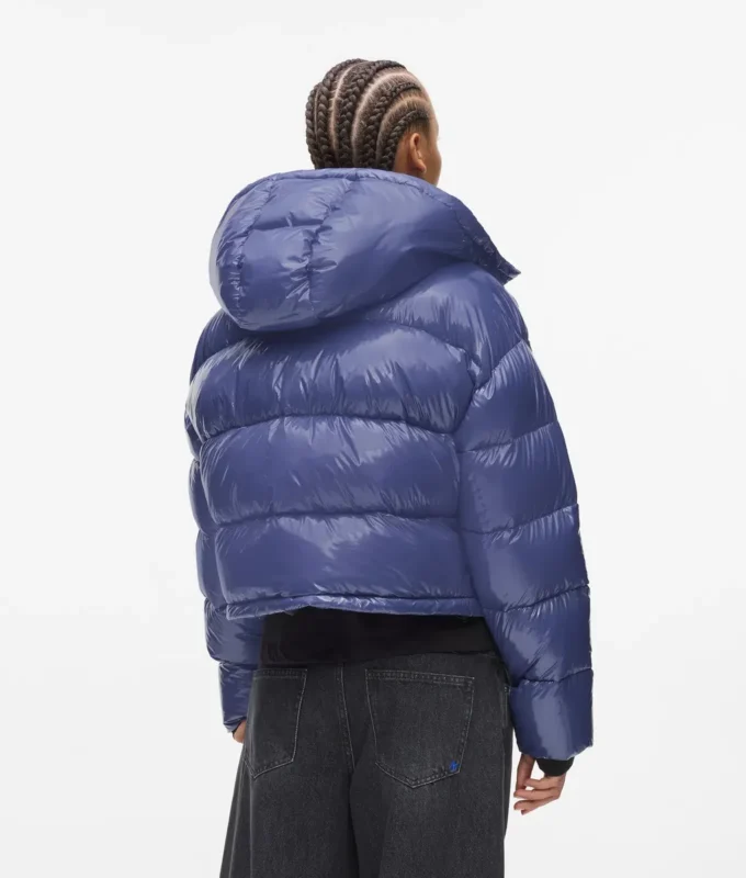 Glänzende, kastenförmige Daunenjacke Glänzende, kastenförmige Daunenjacke