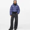 Glänzende, kastenförmige Daunenjacke Glänzende, kastenförmige Daunenjacke