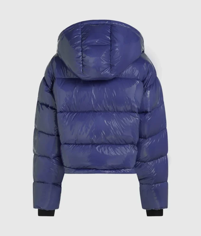 Glänzende, kastenförmige Daunenjacke Glänzende, kastenförmige Daunenjacke