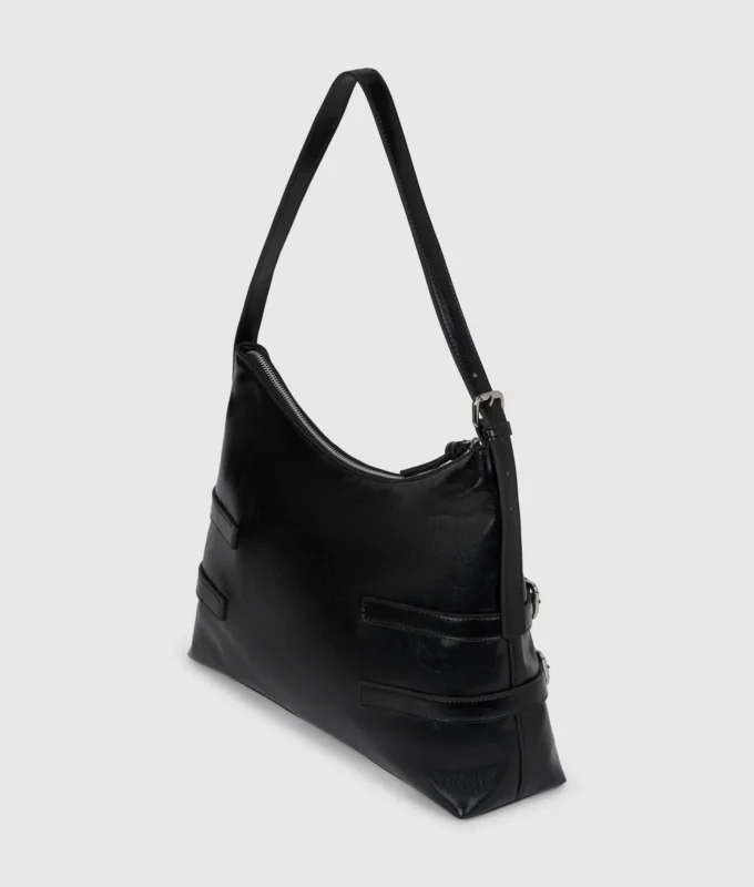 Große Schultertasche mit Schnalle