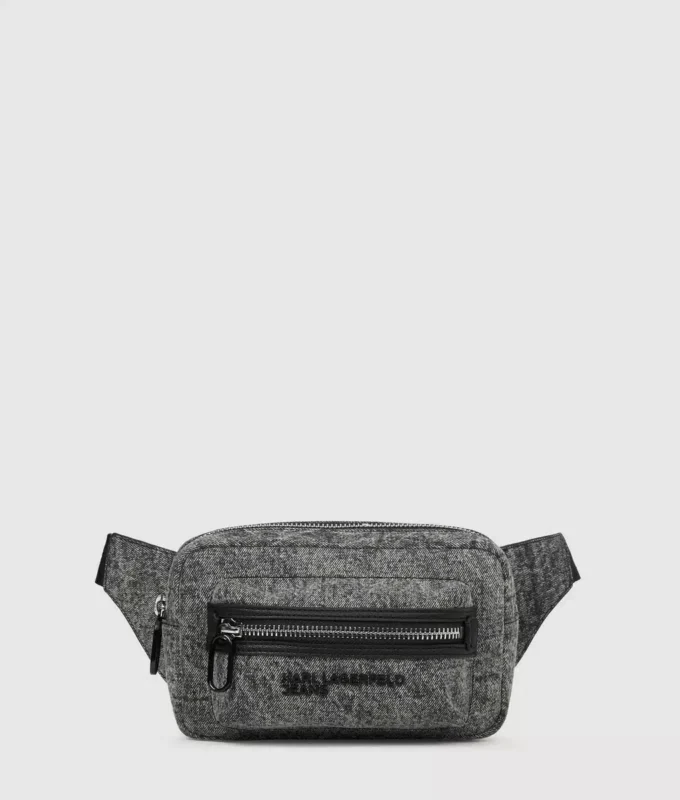 Gürteltasche aus gewaschenem Denim Gürteltasche aus gewaschenem Denim