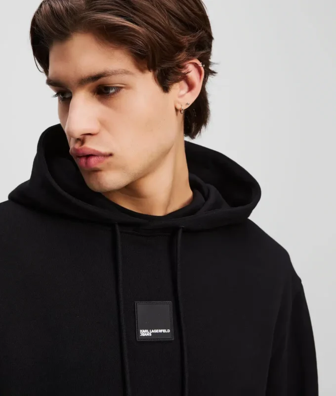 HOODIE MIT GRAFIK