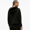 Hoodie mit Monogramm-Nieten