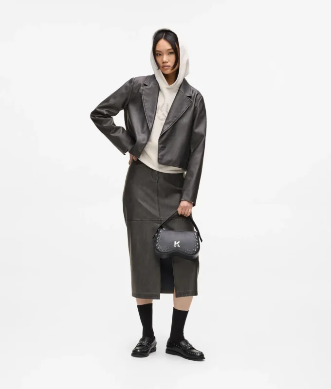 Hoodie mit Monogramm-Nieten