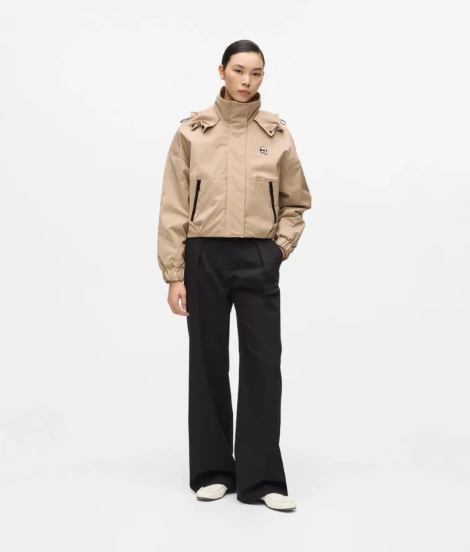 Ikon Kapuzenjacke
