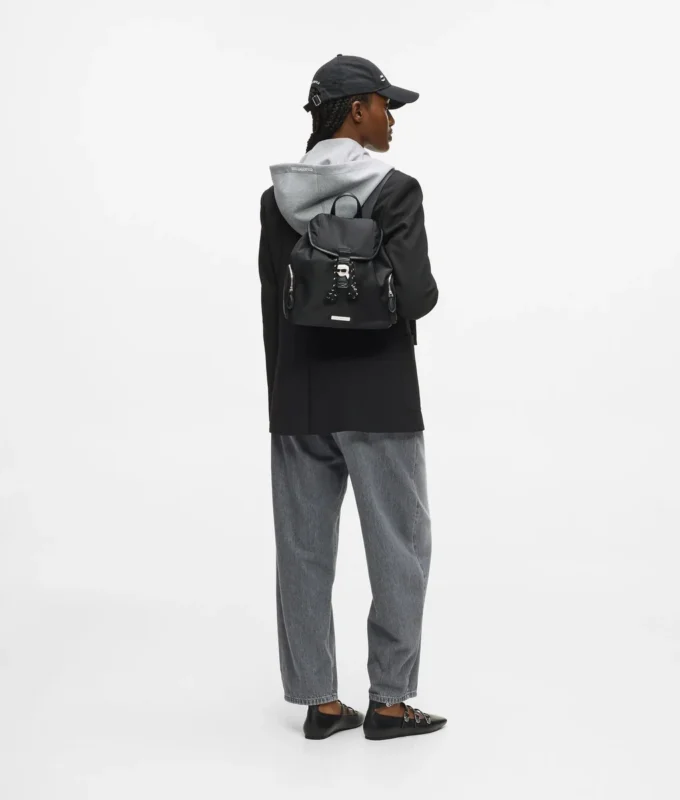 Ikon kleiner Rucksack aus Nylon mit Patte