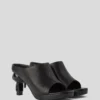 IKON SANDALEN MIT KITTY-ABSATZ IKON SANDALEN MIT KITTY-ABSATZ