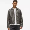 Jacke aus Kunstleder im Used-Look Jacke aus Kunstleder im Used-Look