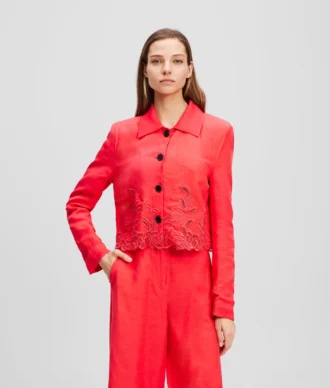 JACKE MIT AUSGESCHNITTENER STICKEREI
