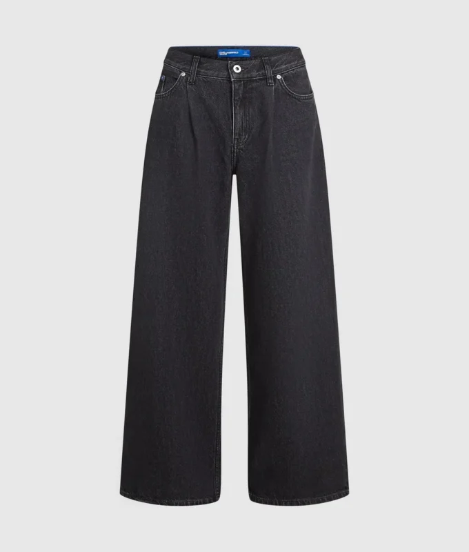 Jeans mit niedriger Leibhöhe und weitem Bein Jeans mit niedriger Leibhöhe und weitem Bein