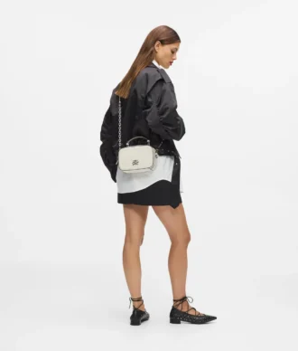 K/Autograph Handtasche mit Kettengriff