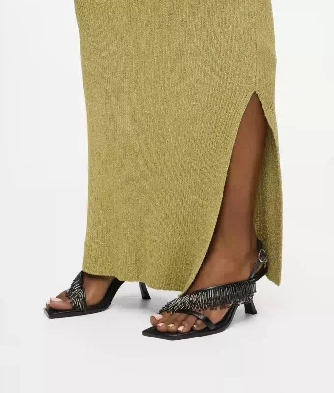 Karmel Slingbacks mit Fransen und Absatz Karmel Slingbacks mit Fransen und Absatz