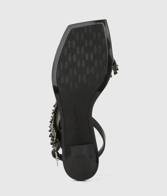 Karmel Slingbacks mit Fransen und Absatz Karmel Slingbacks mit Fransen und Absatz
