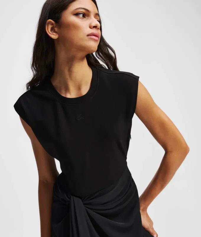 KLEID AUS MISCHGEWEBE KLEID AUS MISCHGEWEBE