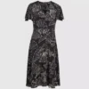 Kleid mit V-Ausschnitt und Fächerprint Kleid mit V-Ausschnitt und Fächerprint
