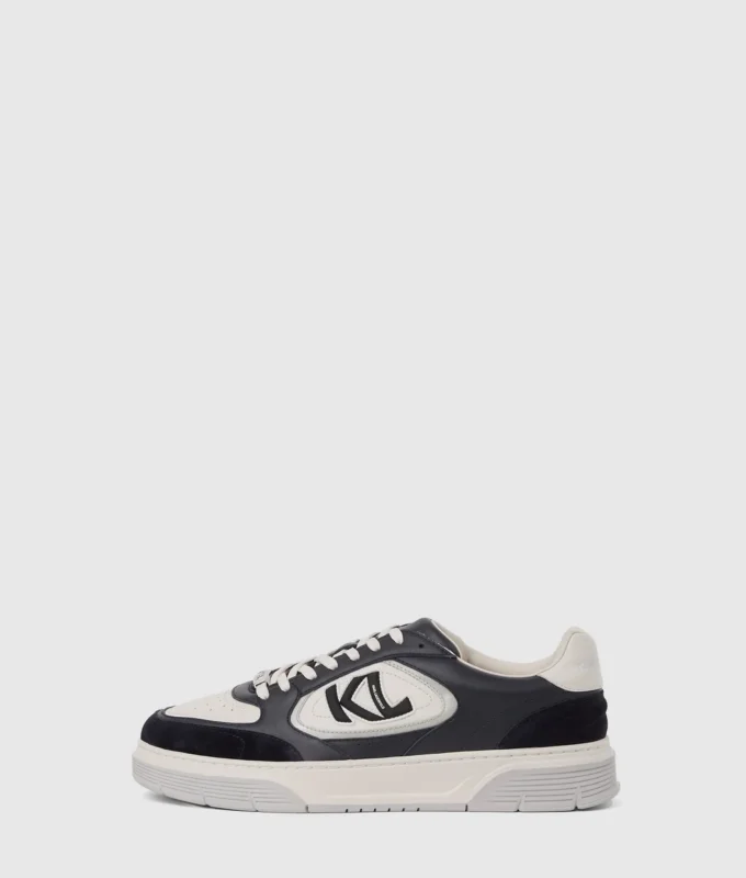 Kourtney Sneakers mit seitlicher Verzierung