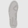 Kourtney Sneakers mit seitlicher Verzierung