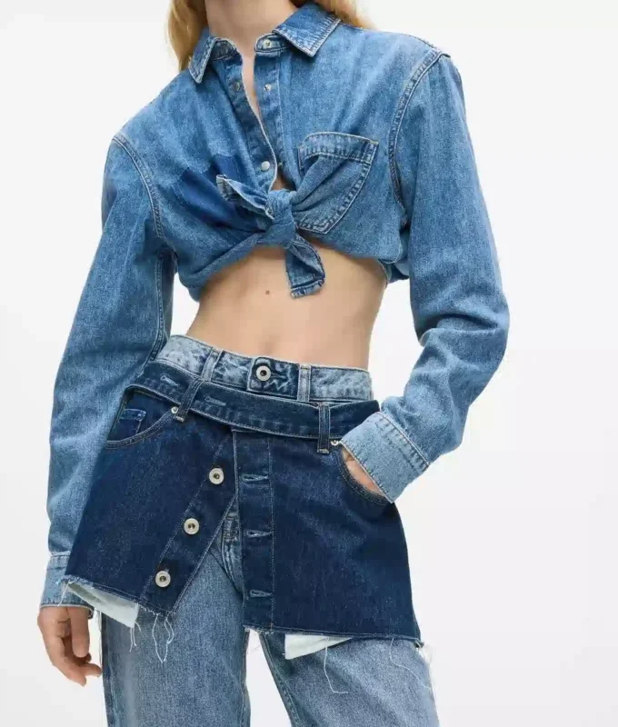 Lagenlook-Jeans mit hoher Taille und geradem Schnitt Lagenlook-Jeans mit hoher Taille und geradem Schnitt