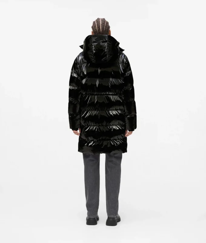Lange Pufferjacke mit Perlmuttglanz Lange Pufferjacke mit Perlmuttglanz