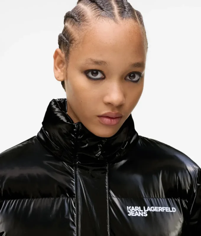 Lange Pufferjacke mit Perlmuttglanz Lange Pufferjacke mit Perlmuttglanz