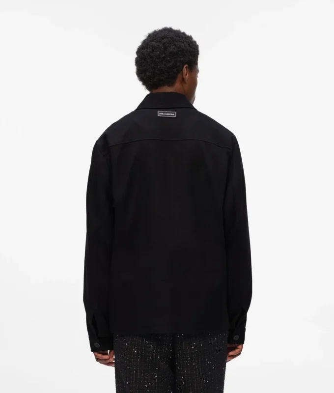 Leichte Jacke