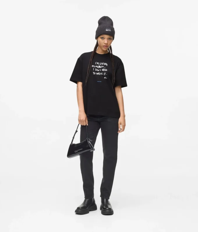 Lässiges T-Shirt mit Karl-Zitat Lässiges T-Shirt mit Karl-Zitat
