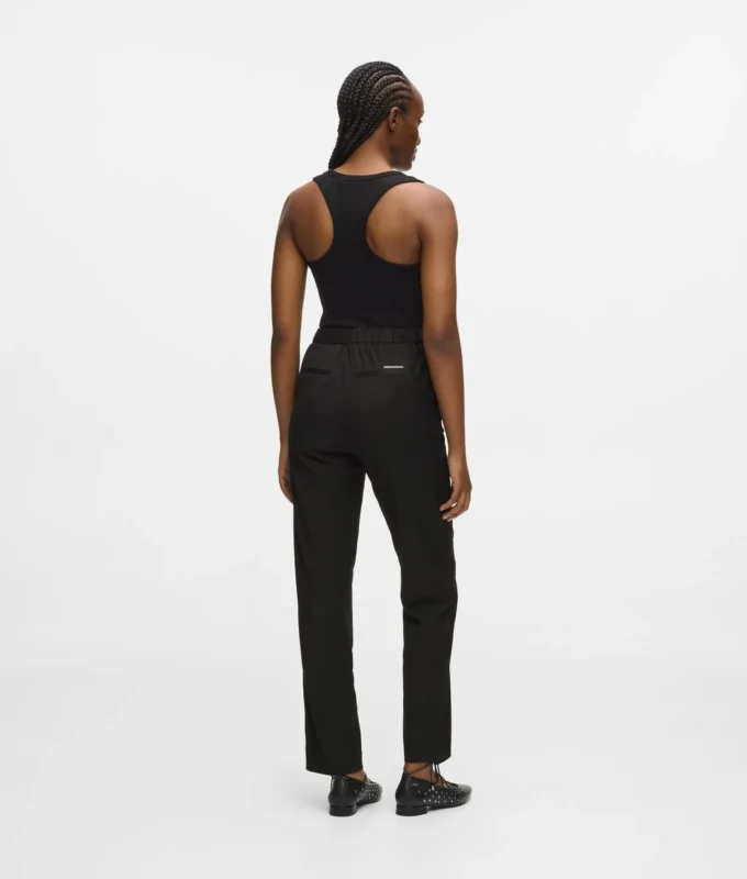 Maßgeschneiderte Hose aus Wollmischung
