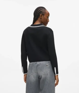 Maßgeschneiderte Strickjacke Maßgeschneiderte Strickjacke