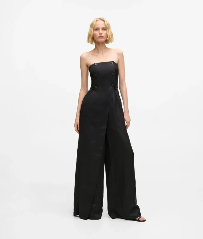 Maßgeschneiderter Jumpsuit Maßgeschneiderter Jumpsuit