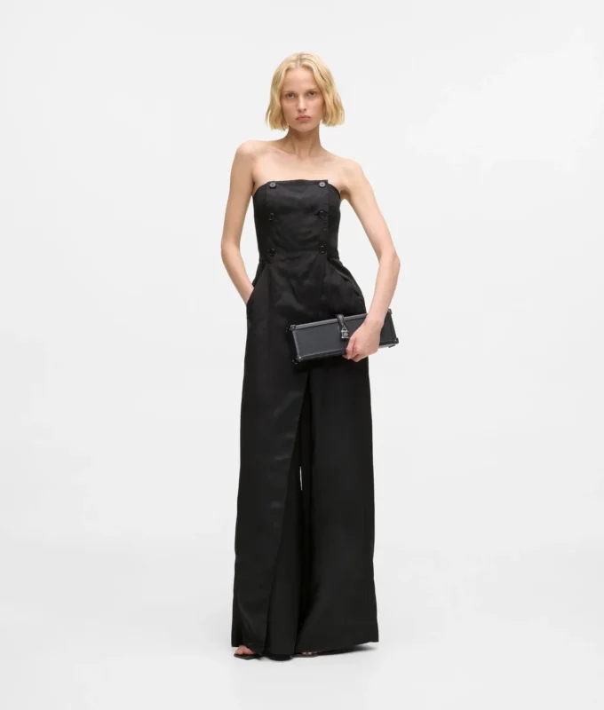 Maßgeschneiderter Jumpsuit Maßgeschneiderter Jumpsuit