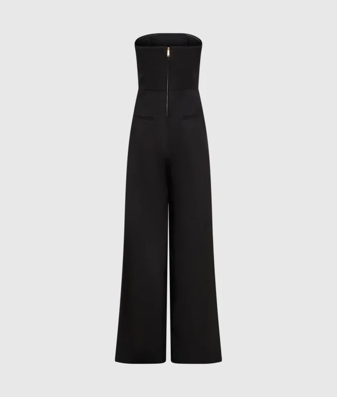 Maßgeschneiderter Jumpsuit Maßgeschneiderter Jumpsuit