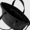 Mini-Tasche mit Metalllogo Mini-Tasche mit Metalllogo