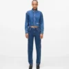 Mom-Jeans mit Nieten