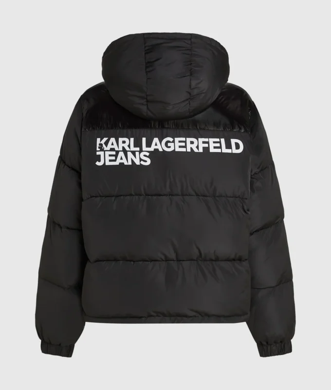Pufferjacke mit Logo