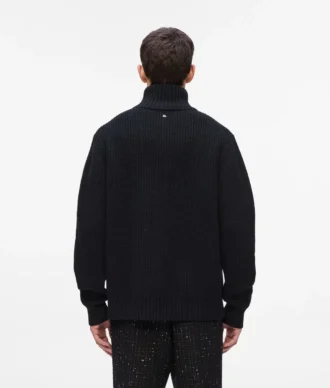 Pullover mit halbem Reißverschluss und Rollkragen