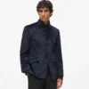 Samtjacke mit hohem Stehkragen Samtjacke mit hohem Stehkragen