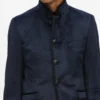 Samtjacke mit hohem Stehkragen Samtjacke mit hohem Stehkragen