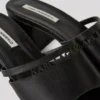 SANDALEN MIT AUSGESCHNITTENEM ABSATZ SANDALEN MIT AUSGESCHNITTENEM ABSATZ