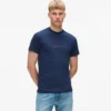 Schmal geschnittenes Logo-T-Shirt Schmal geschnittenes Logo-T-Shirt